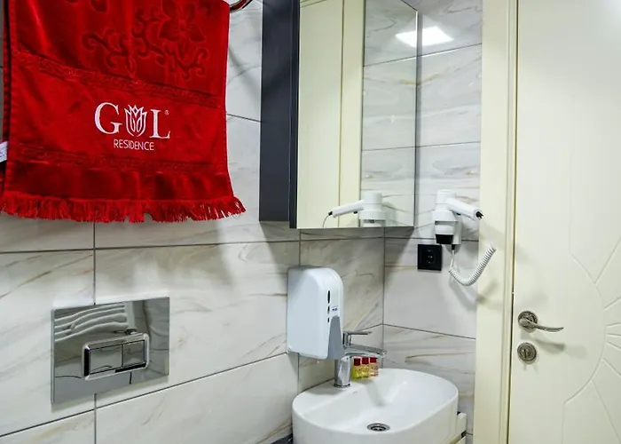 Guel *