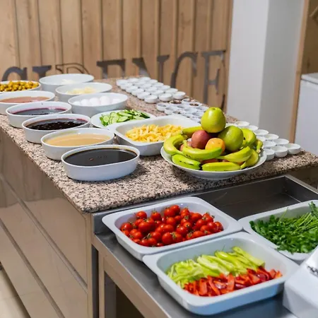 Guel Ξενοδοχείο με διαμερίσματα Παμούκαλε